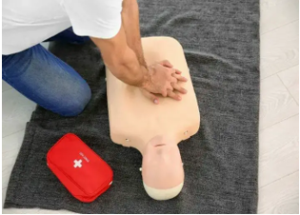 CPR training manikin